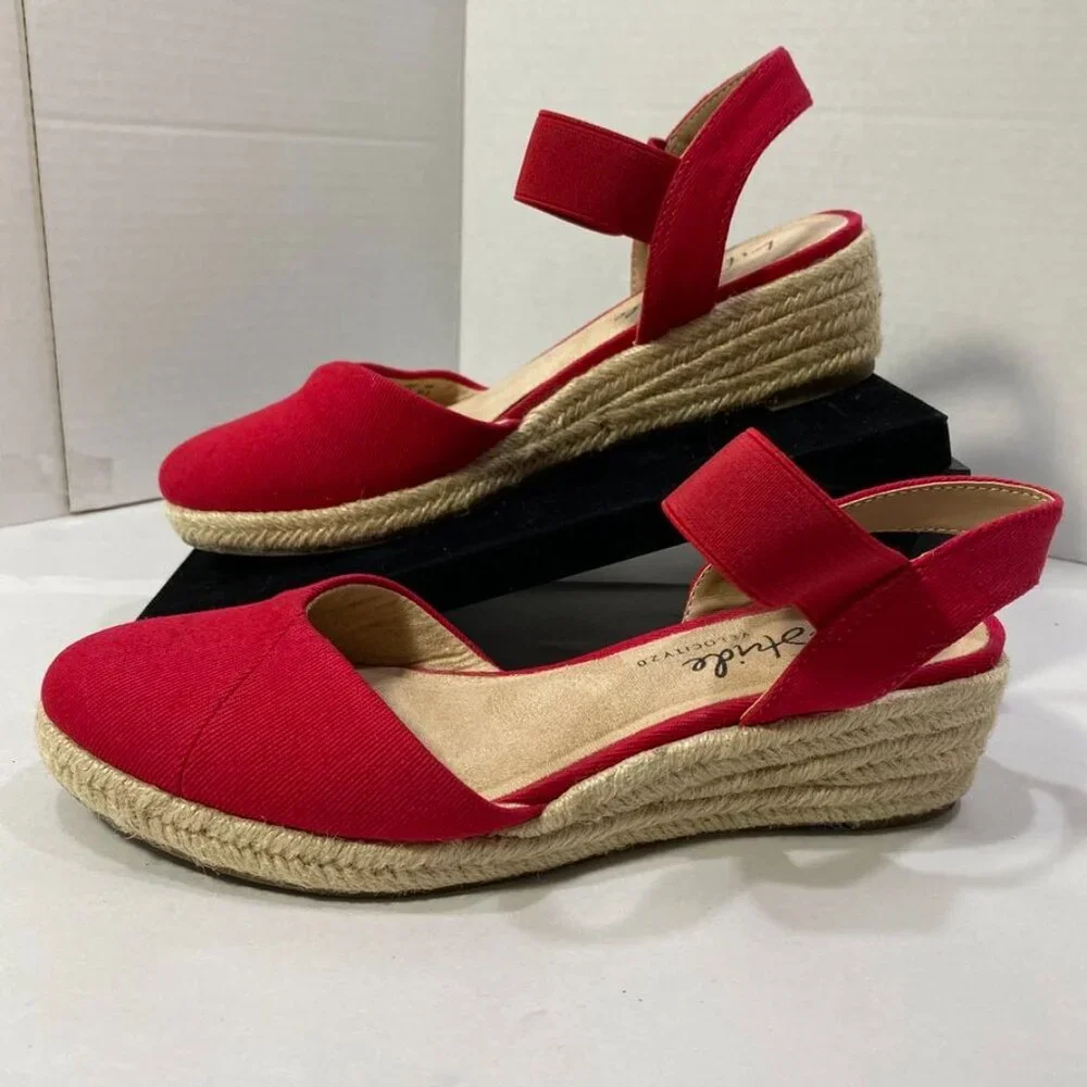 LifeStride Velocity 2.0 Red Espadrille Wedge Sandals — Women’s 6.5